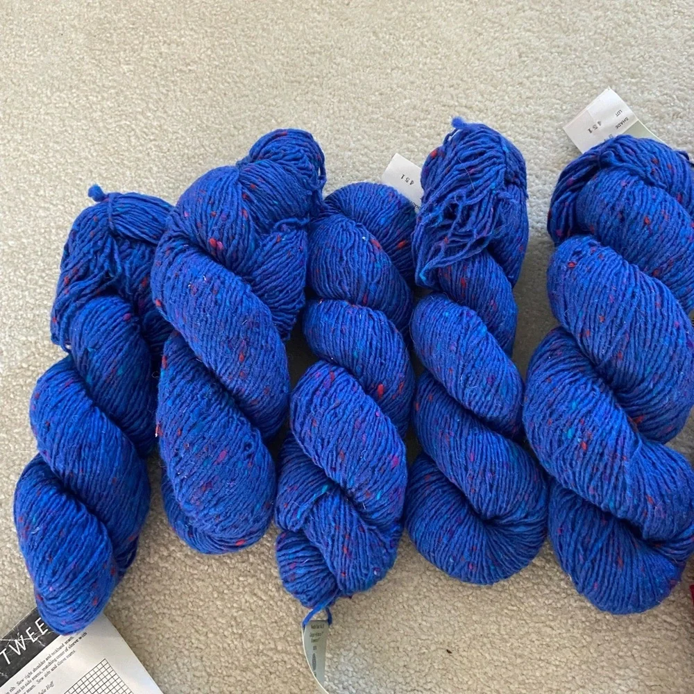 Tahki nwt flower